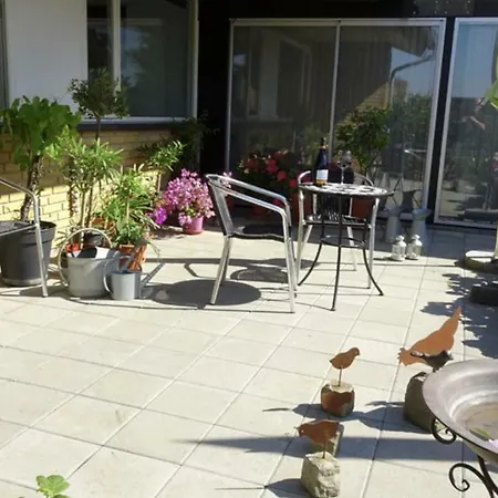 2 Rooms, Private Kitchen, Bathroom, And Garden. 오르후스